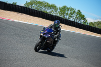 enduro-digital-images;event-digital-images;eventdigitalimages;mallory-park;mallory-park-photographs;mallory-park-trackday;mallory-park-trackday-photographs;no-limits-trackdays;peter-wileman-photography;racing-digital-images;trackday-digital-images;trackday-photos